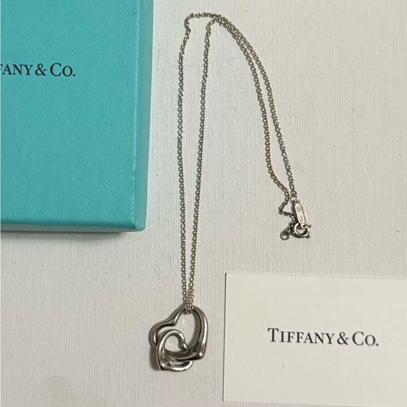 Tiffany & Co.Sterling Silver 925 Double Heart Necklace 16’ Elsa Peretti w/box - Picture 5 of 17